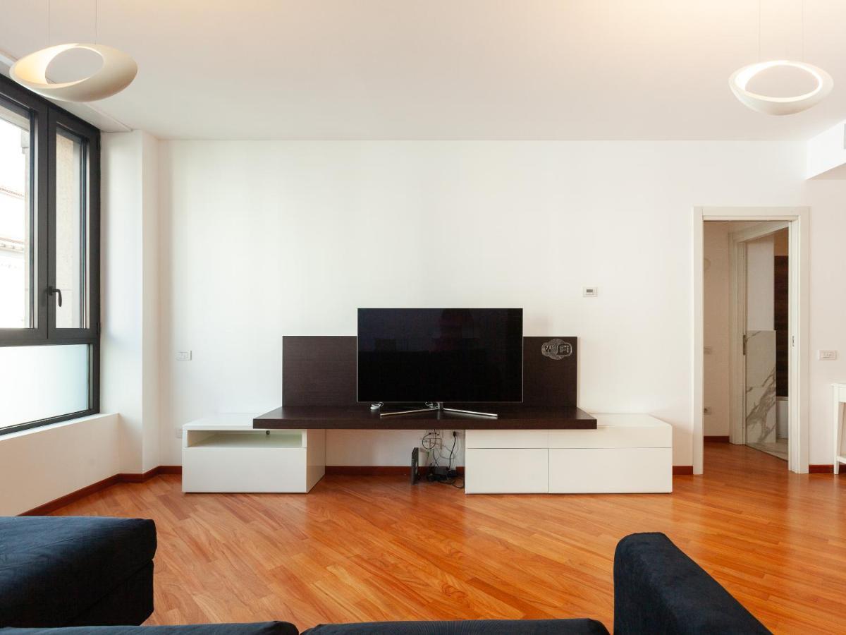 Easyhomes-Madonnina View Milánó Kültér fotó